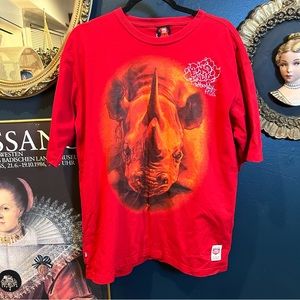 Red Rhino Ecko Unltd graffiti Y2K shirt
